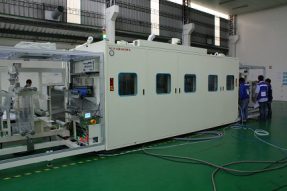 R2R ：卷對(duì)卷面板顯示行業(yè)設(shè)備